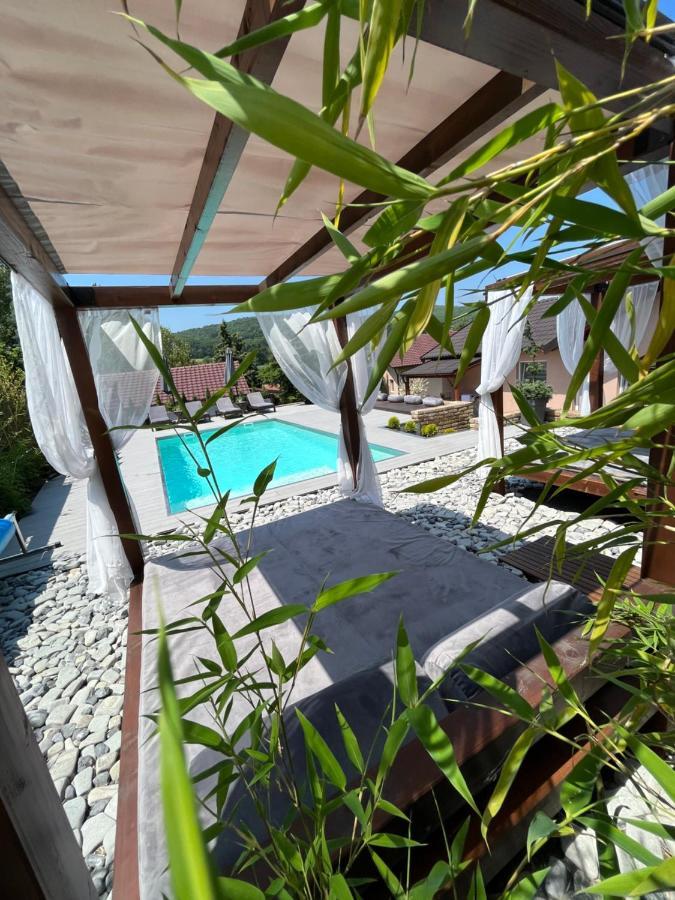Gardenlux Vrdnik Exterior foto